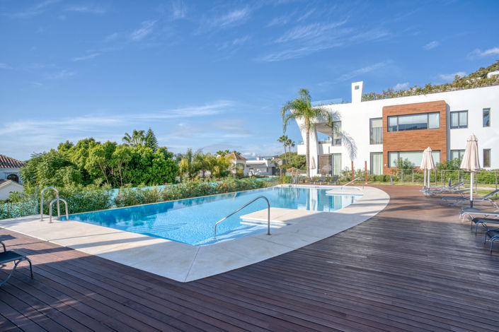 Image No.18-4 Bed Property for sale