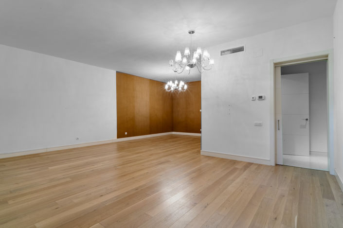 Image No.11-6 Bed Villa for sale