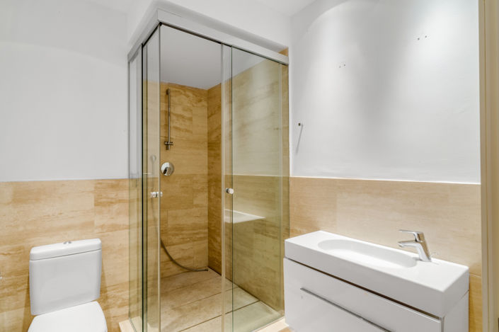 Image No.17-6 Bed Villa for sale