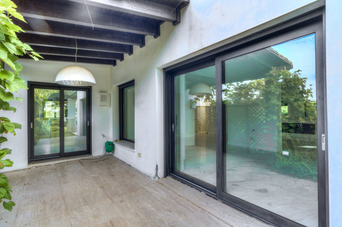 Image No.30-6 Bed Villa for sale