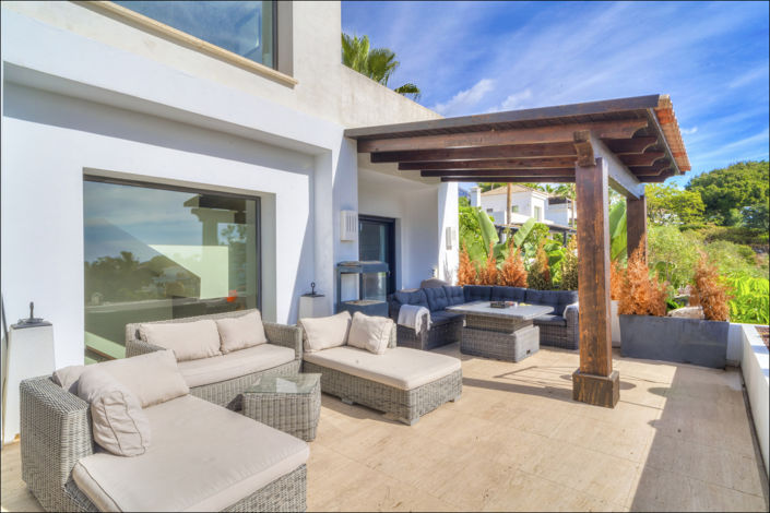 Image No.17-5 Bed Villa for sale