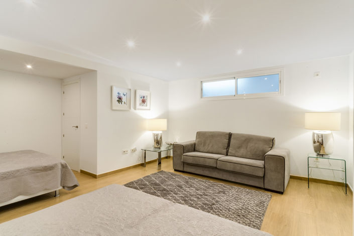 Image No.11-5 Bed Villa for sale