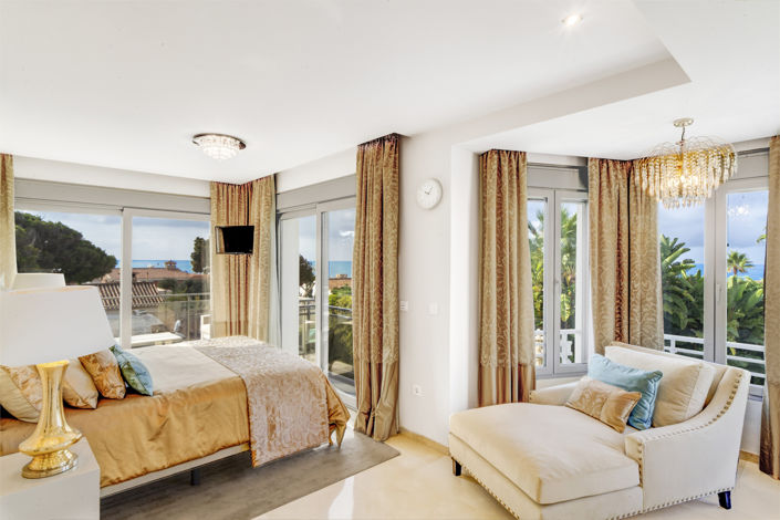 Image No.7-5 Bed Villa for sale