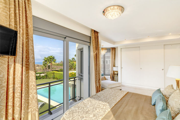 Image No.8-5 Bed Villa for sale