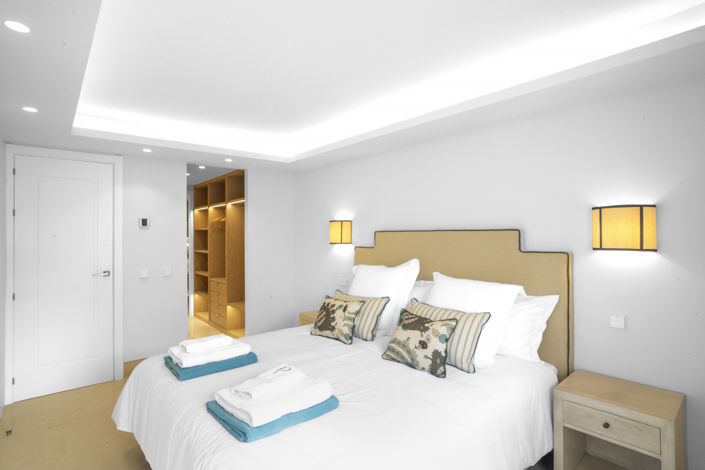 Image No.8-4 Bed House for sale