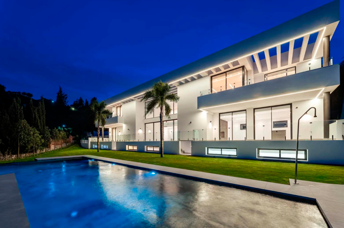 Image No.12-6 Bed Villa for sale