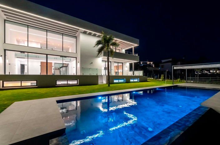 Image No.17-6 Bed Villa for sale