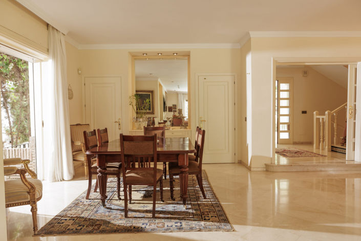 Image No.4-5 Bed Villa for sale