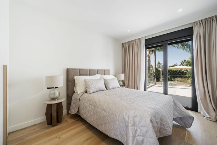 Image No.19-5 Bed Villa for sale