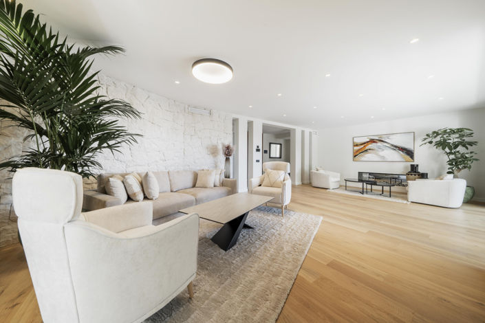 Image No.2-5 Bed Villa for sale