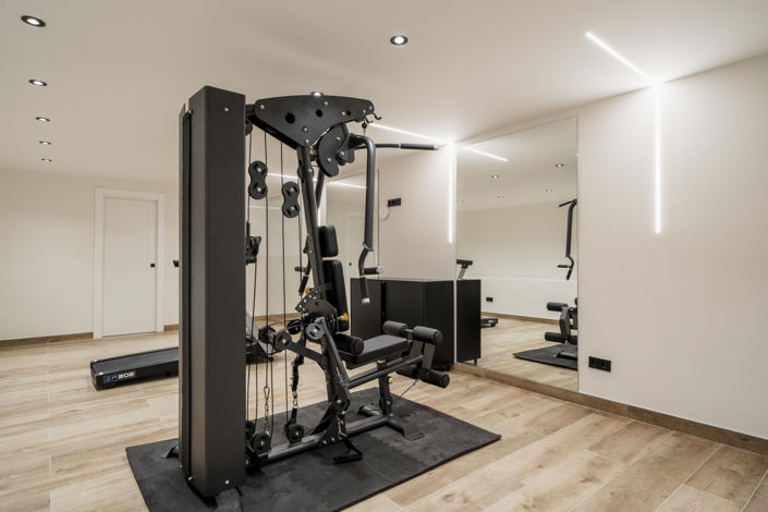 Image No.21-5 Bed Villa for sale