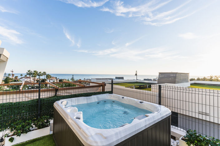 Image No.15-3 Bed Townhouse for sale