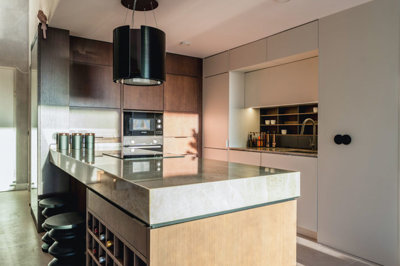 b98le8d7m9k3degpefzhs0lif8u4xzvzhwxtmggyekxx9