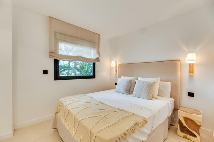 Image No.21-4 Bed Duplex for sale