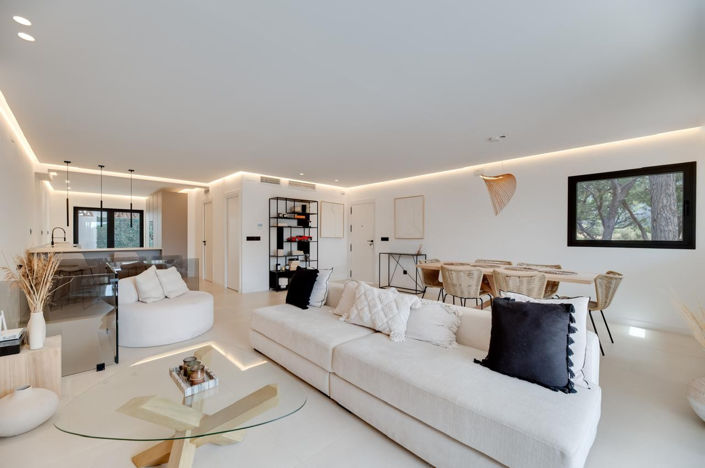 Image No.31-4 Bed Duplex for sale