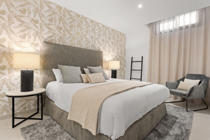 Image No.9-5 Bed Townhouse for sale