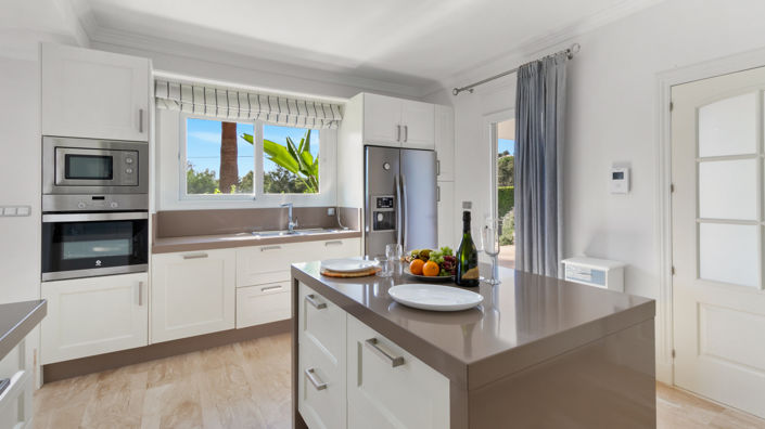 Image No.5-4 Bed Villa for sale