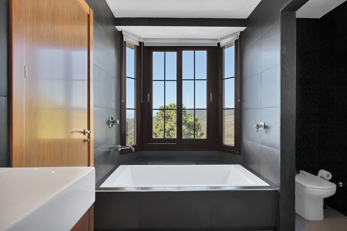 Image No.15-5 Bed Villa for sale