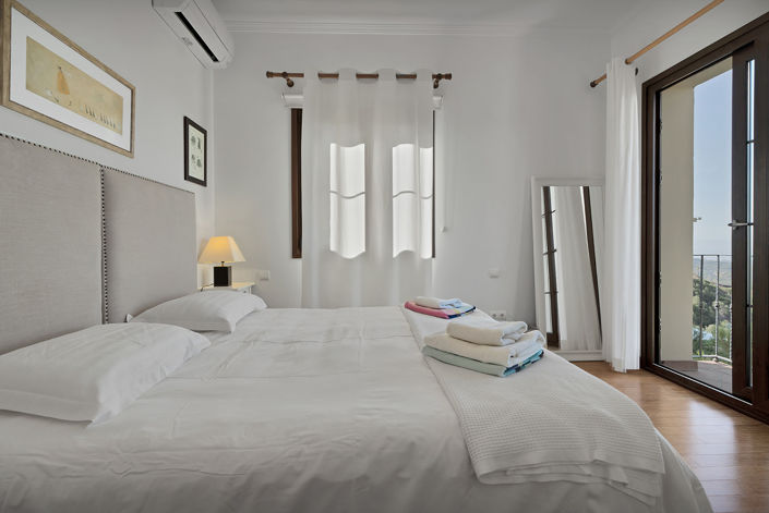 Image No.17-5 Bed Villa for sale