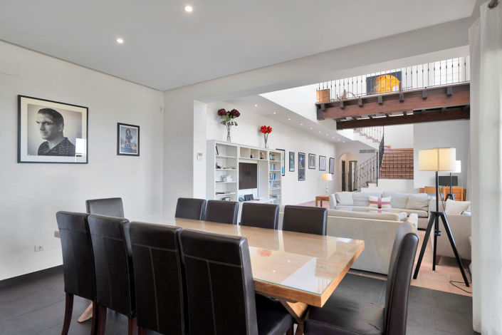 Image No.7-5 Bed Villa for sale