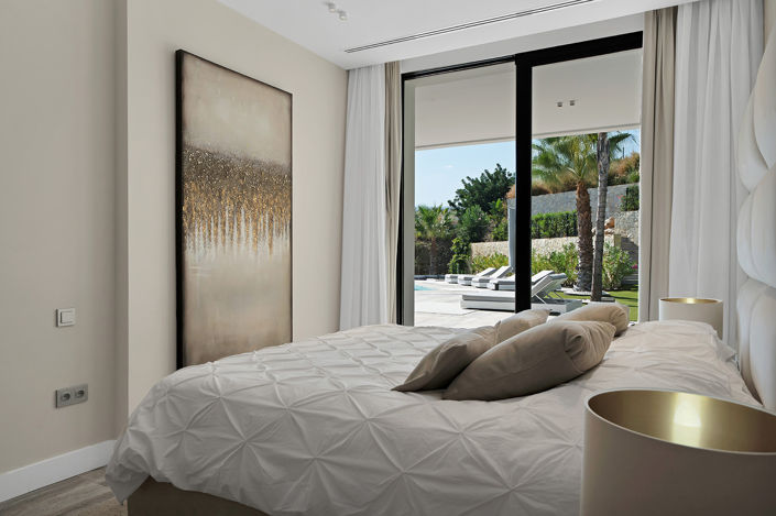 Image No.14-7 Bed Villa for sale