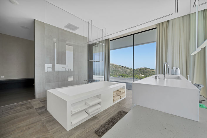 Image No.17-7 Bed Villa for sale