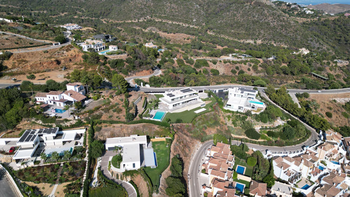 Image No.42-7 Bed Villa for sale