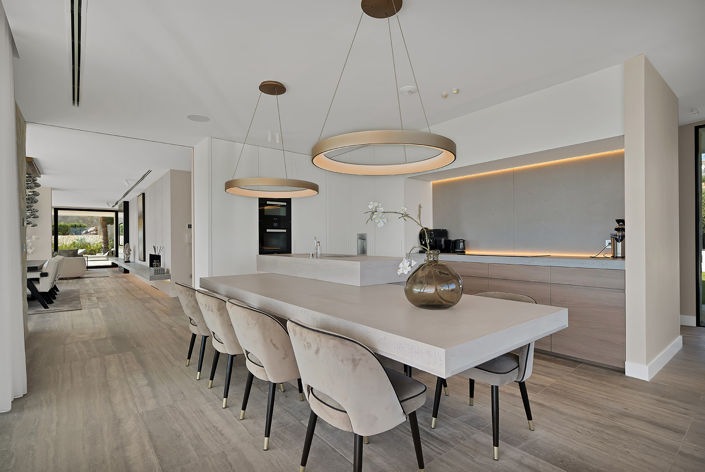 Image No.7-7 Bed Villa for sale