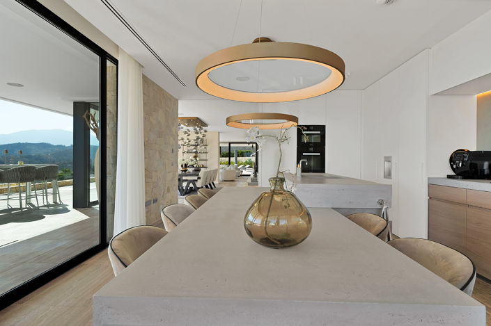 Image No.8-7 Bed Villa for sale