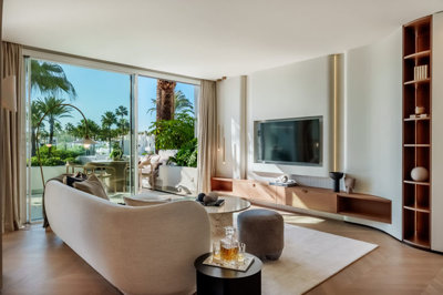 b98le8d7m9k3degpefzhs0lif8u4xzvzhwxtmggyekxx9