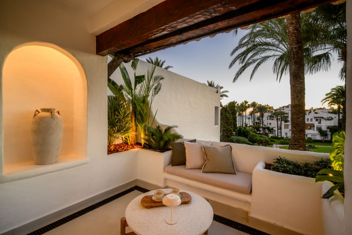 Image No.28-3 Bed Property for sale