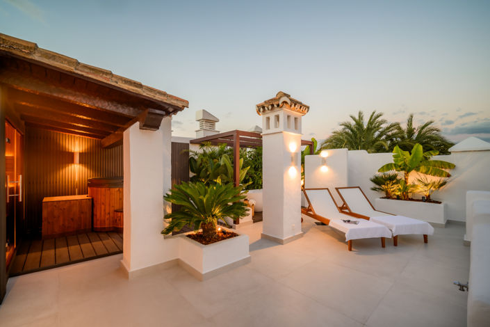 Image No.30-3 Bed Property for sale