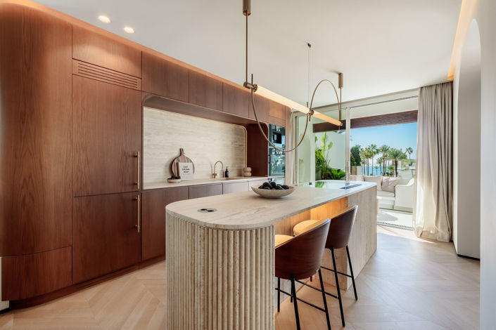 Image No.8-3 Bed Property for sale