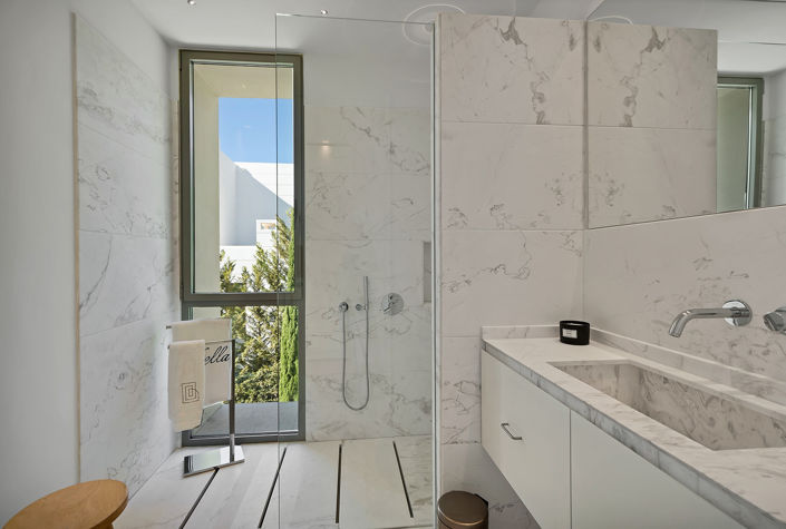 Image No.35-5 Bed Villa for sale