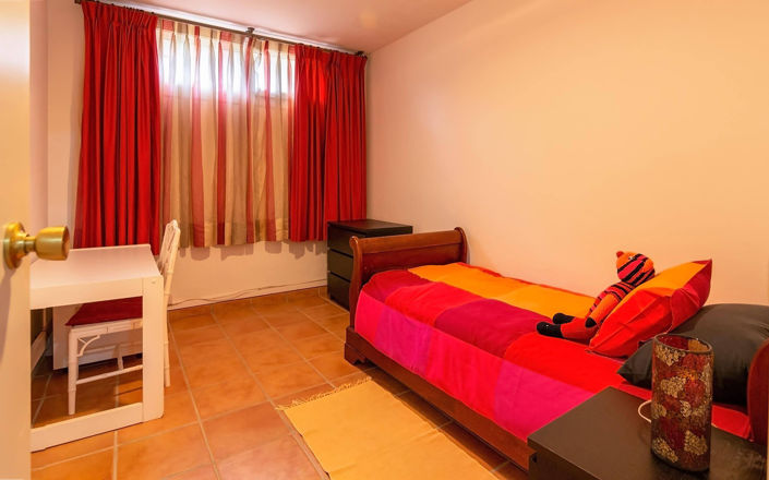 Image No.25-6 Bed Villa for sale