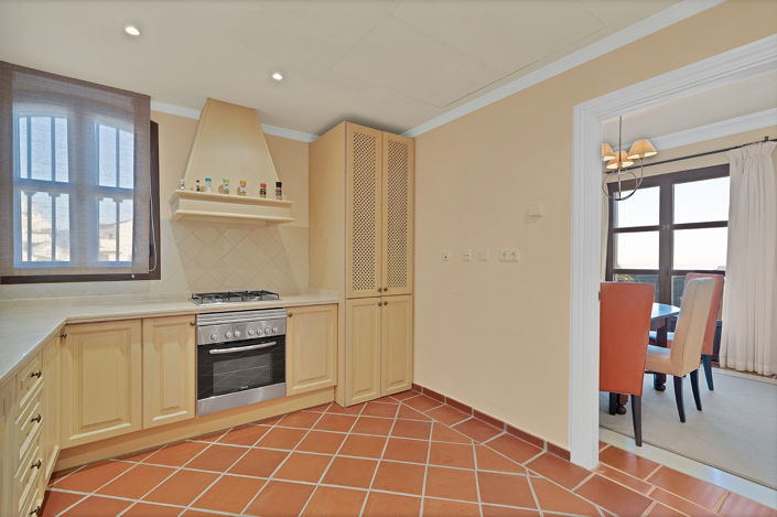 Image No.7-4 Bed Townhouse for sale