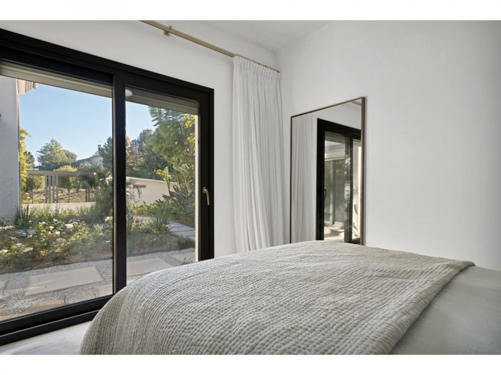 Image No.12-4 Bed Villa for sale