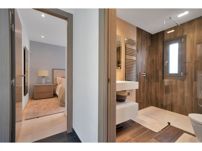 Image No.17-4 Bed Villa for sale