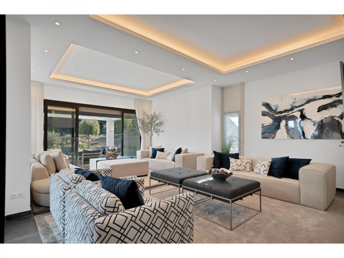 Image No.5-4 Bed Villa for sale