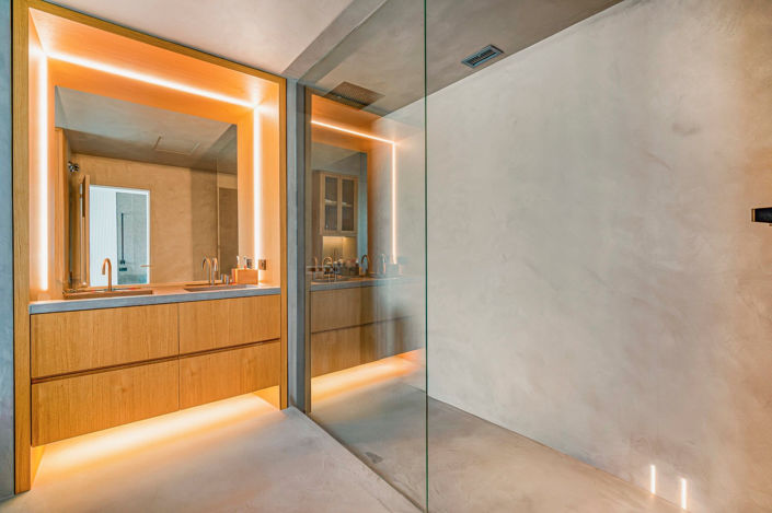 Image No.14-4 Bed Property for sale