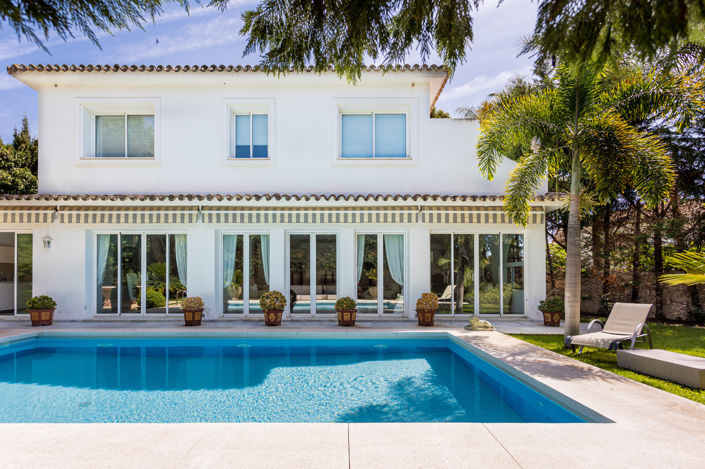 Image No.1-5 Bed Villa for sale