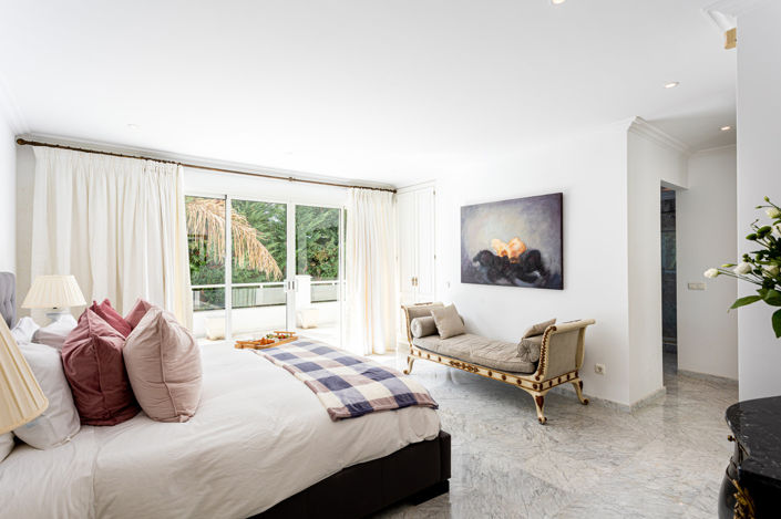 Image No.16-5 Bed Villa for sale