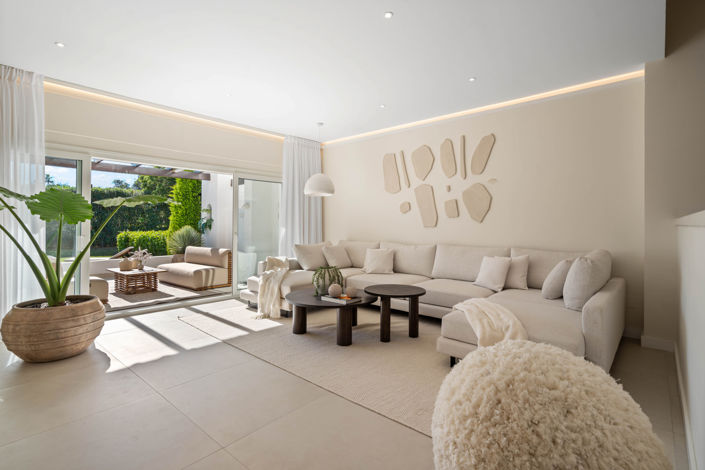 Image No.3-3 Bed Townhouse for sale