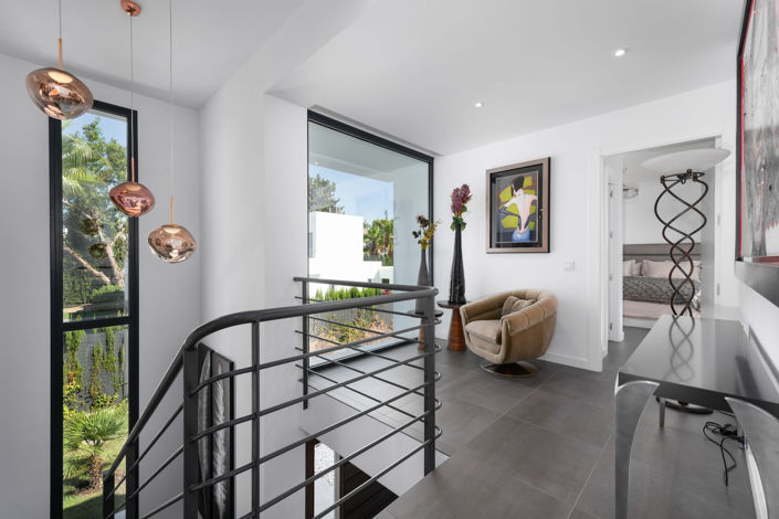 Image No.12-4 Bed Villa for sale