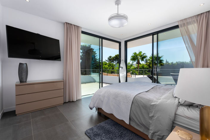 Image No.15-4 Bed Villa for sale