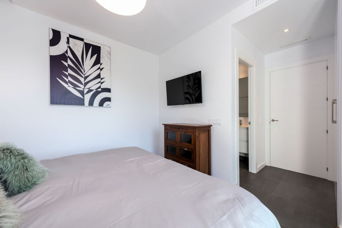 Image No.17-4 Bed Villa for sale