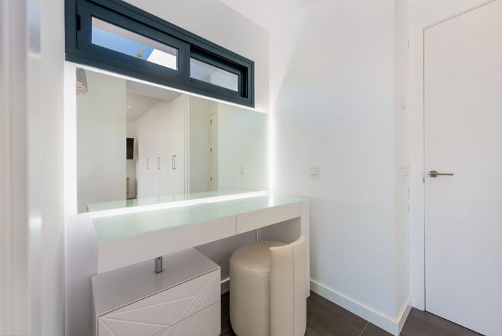 Image No.22-4 Bed Villa for sale