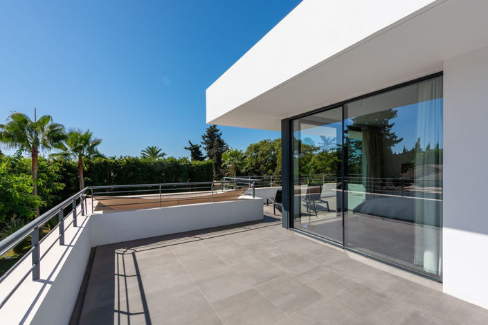 Image No.36-4 Bed Villa for sale