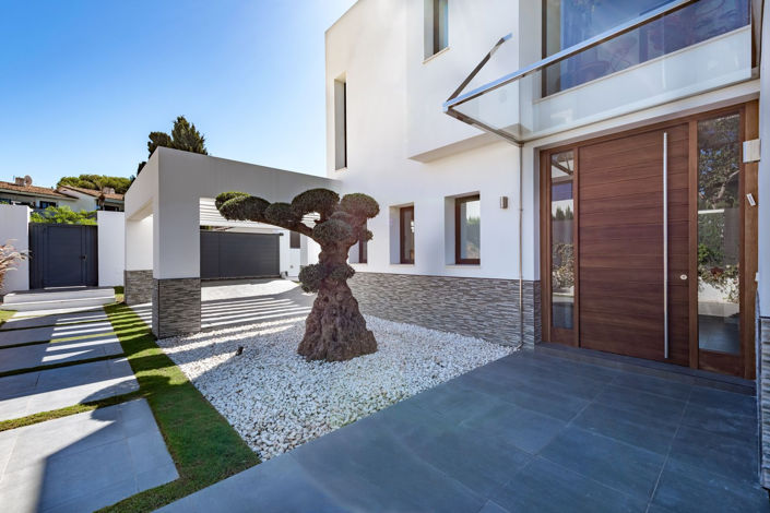 Image No.47-4 Bed Villa for sale