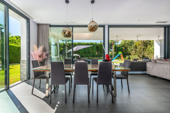 Image No.7-4 Bed Villa for sale